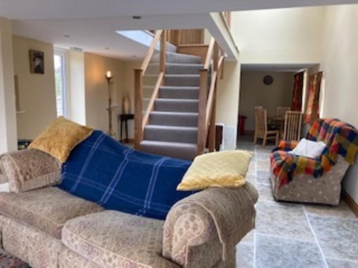 Cosy 2-bed With Garden Near Carlisle
